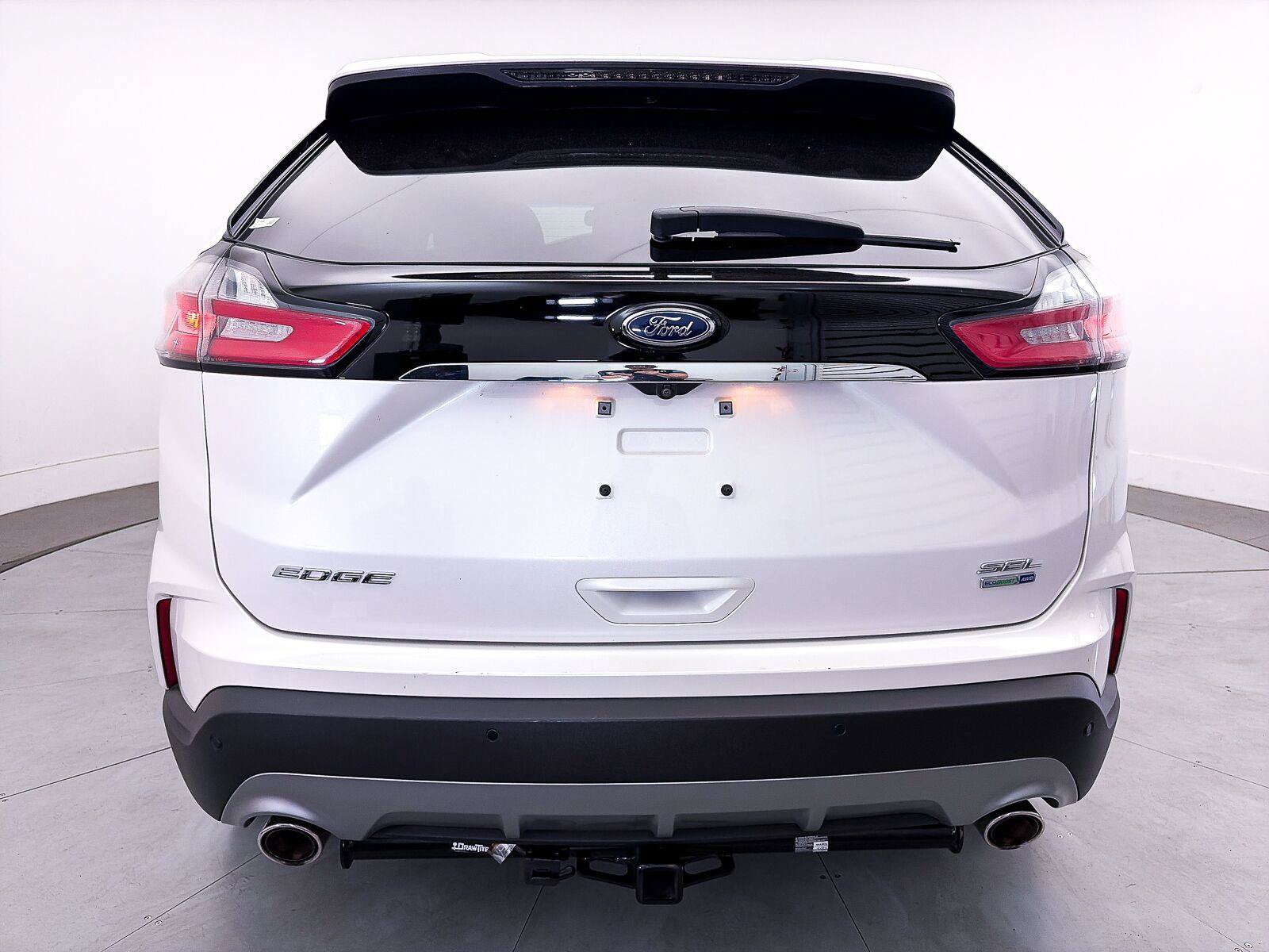 Used 2019 Ford Edge SEL w/ Cold Weather Package AWD/4WD image 13