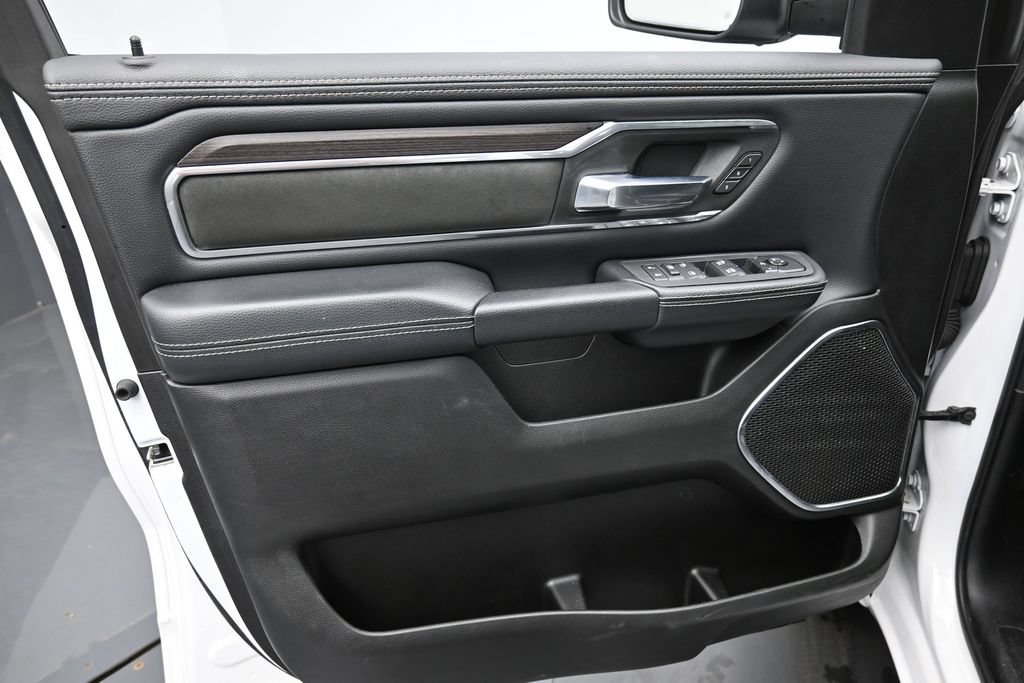 Used 2026 RAM 1500 Laramie AWD/4WD image 22