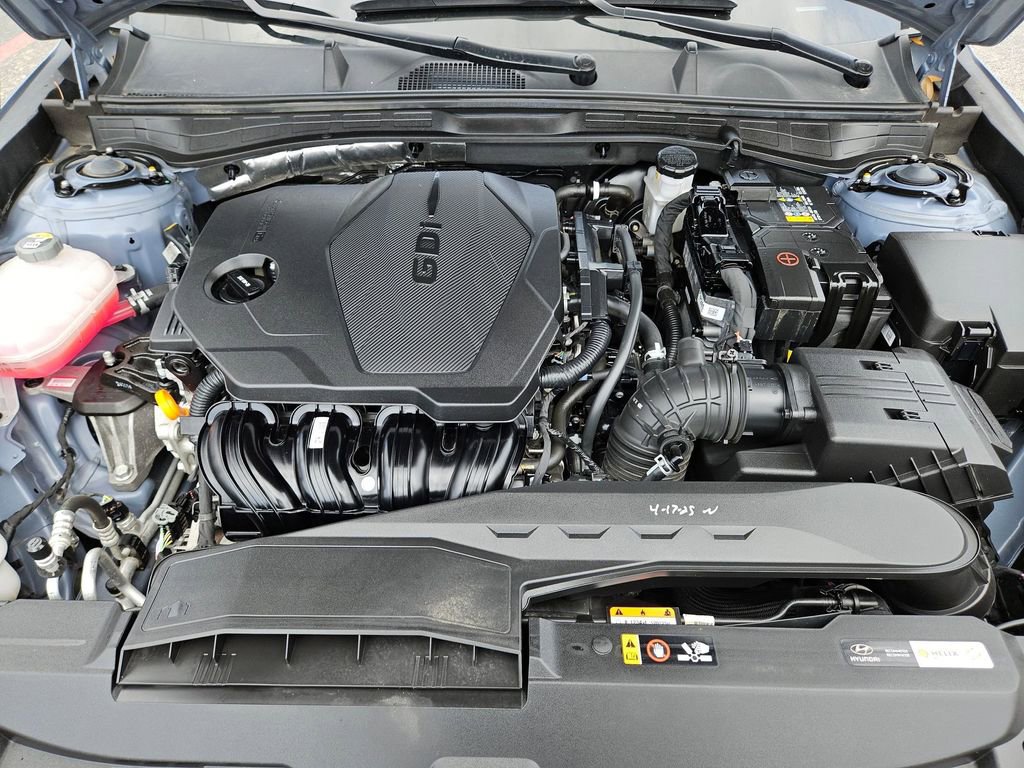 Used 2025 Hyundai Sonata SEL FWD image 28