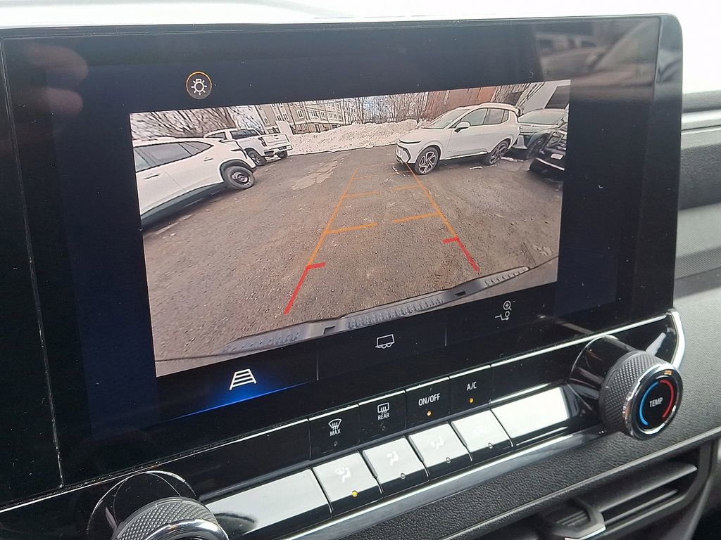 Used 2023 Chevrolet Colorado Trail Boss w/ Advanced Trailering Package image 18