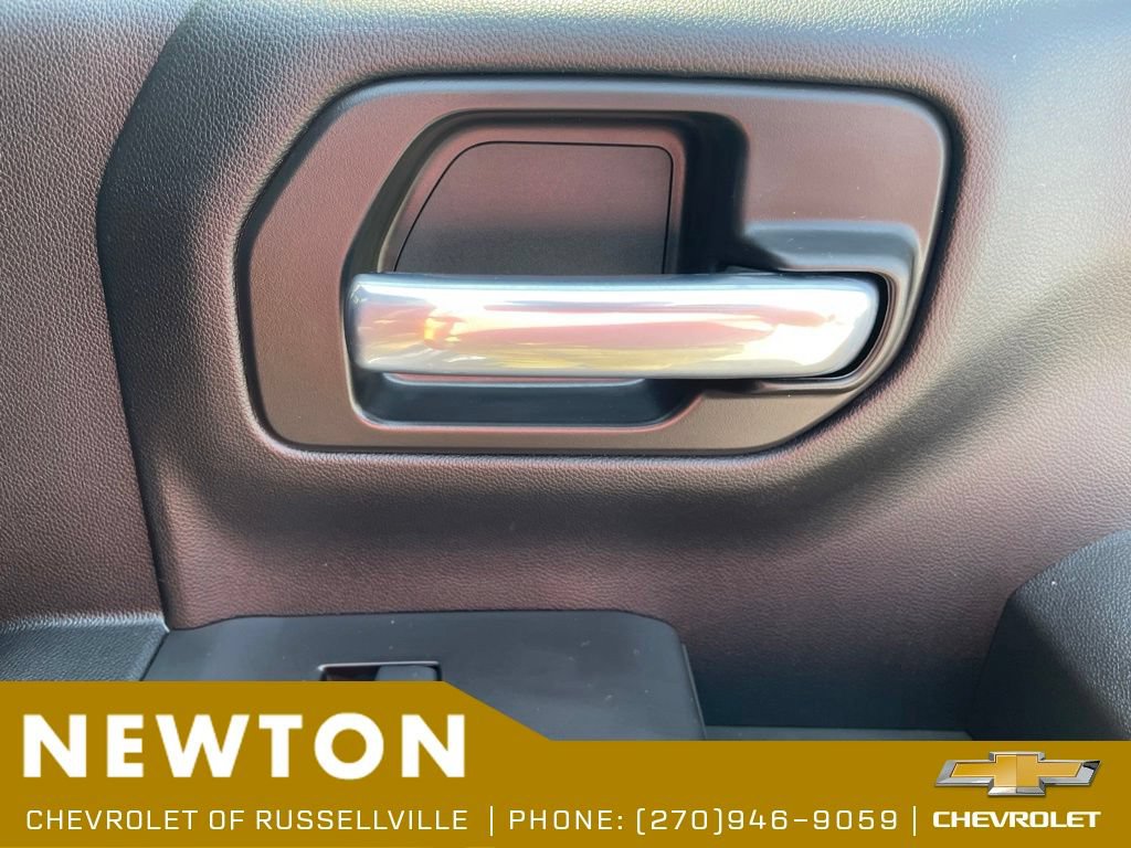 Used 2021 Chevrolet Silverado 1500 LT AWD/4WD image 30