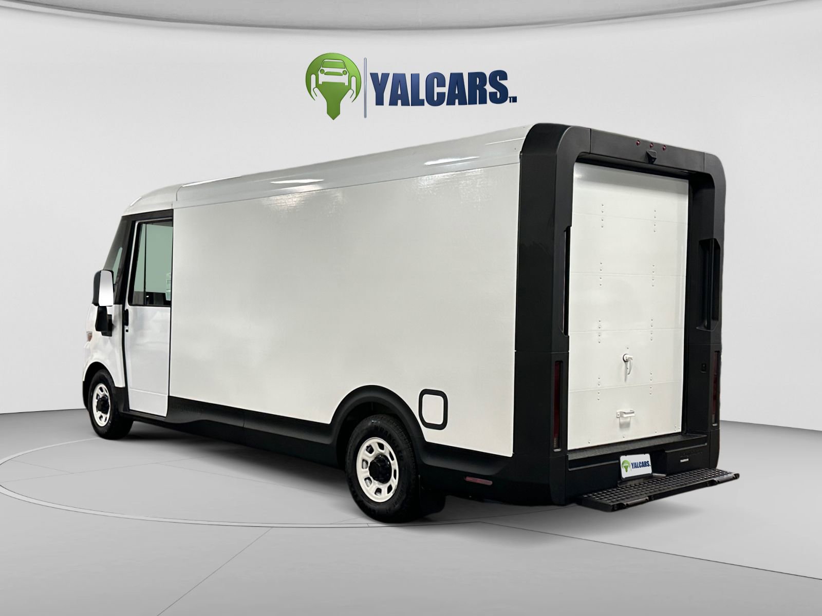Used 2025 Chevrolet Brightdrop 600 FWD image 3