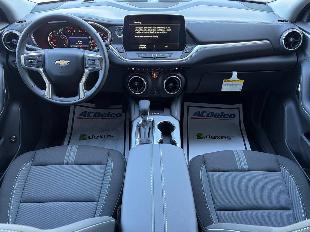 New 2026 Chevrolet Blazer LT w/ Convenience Package AWD/4WD image 9