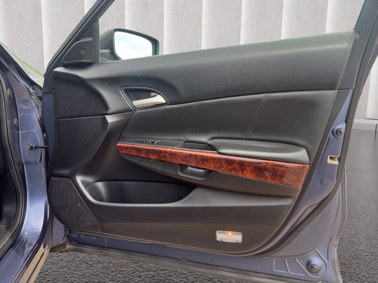 Used 2012 Honda Crosstour EX-L image 16