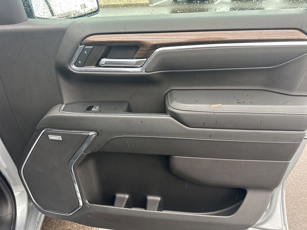 Used 2023 Chevrolet Silverado 1500 LT Trail Boss w/ Convenience Package II image 10