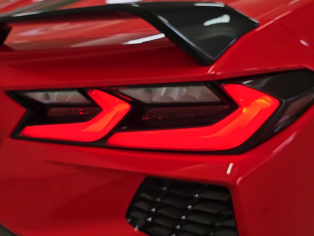 Used 2023 Chevrolet Corvette Stingray Convertible w/ Z51 Performance Package image 30