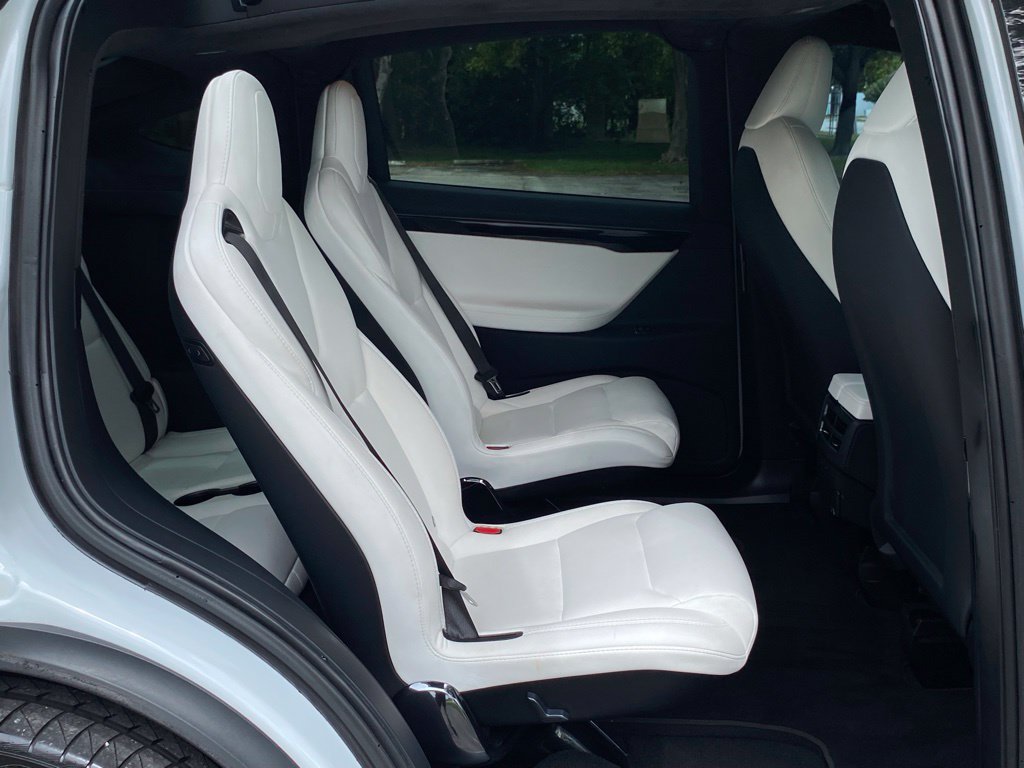 Used 2020 Tesla Model X Long Range AWD/4WD image 19