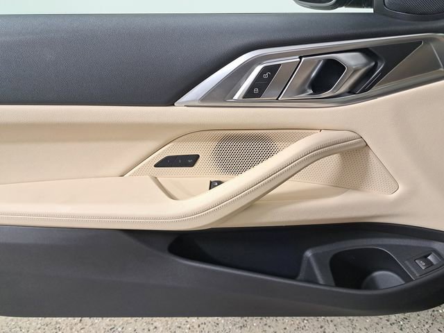 Used 2021 BMW 430i Coupe w/ Convenience Package image 19