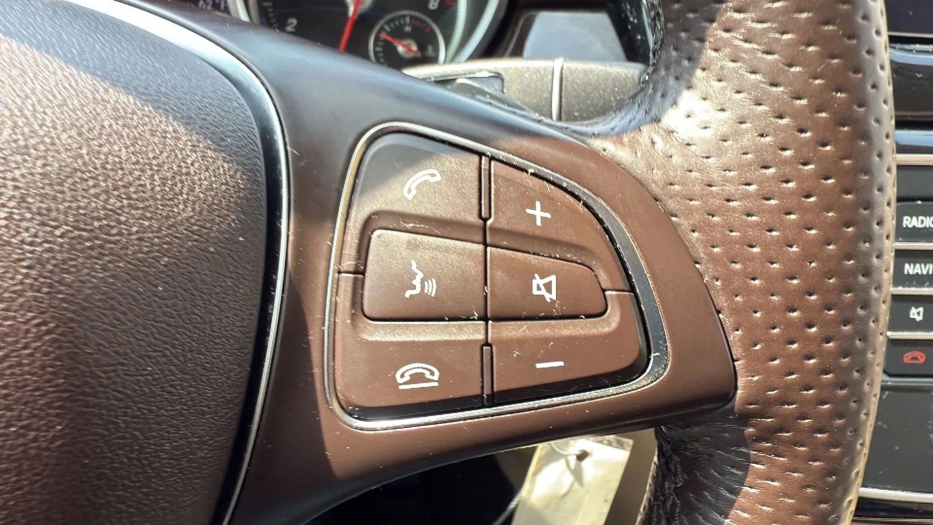 Used 2017 Mercedes-Benz GLE 350 4MATIC image 11