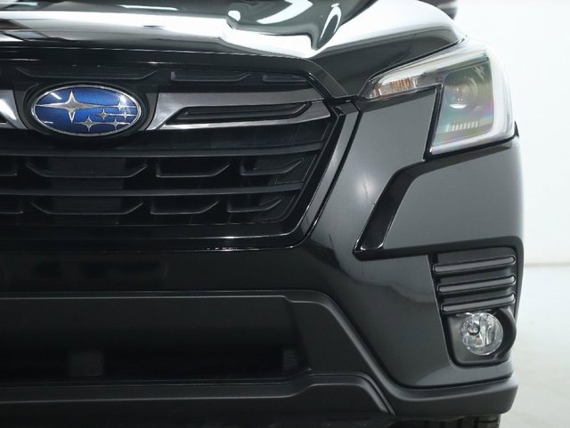 Certified 2022 Subaru Forester Limited image 7