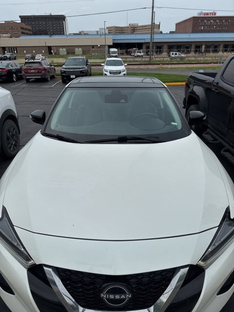 Used 2023 Nissan Maxima SL FWD image 39