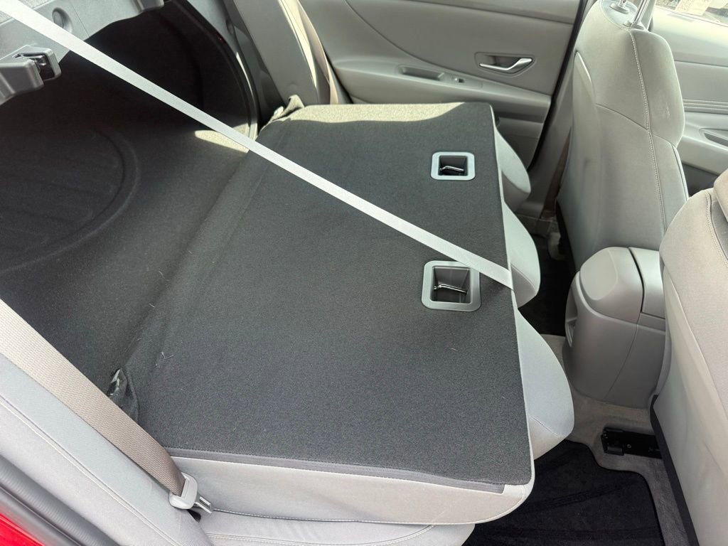 Used 2025 Hyundai Elantra Sport FWD image 42