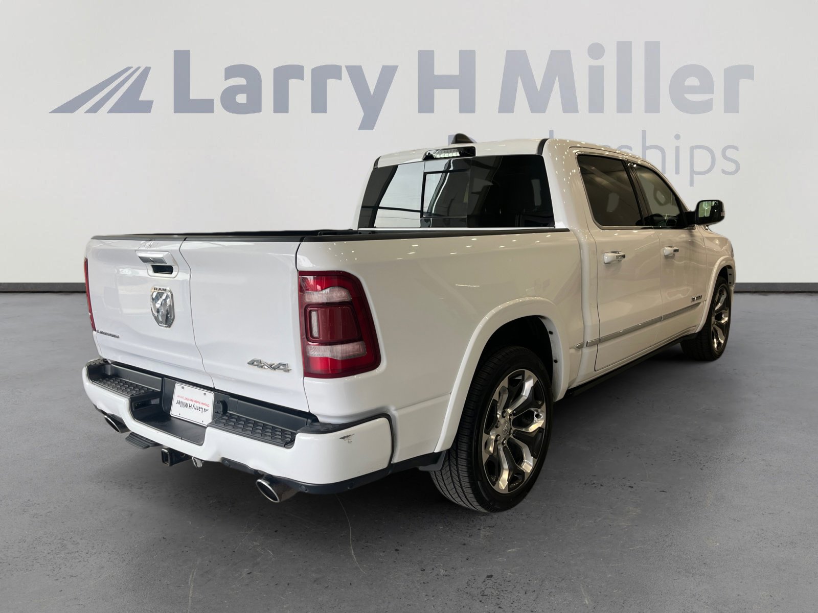 Used 2022 RAM 1500 Limited image 5