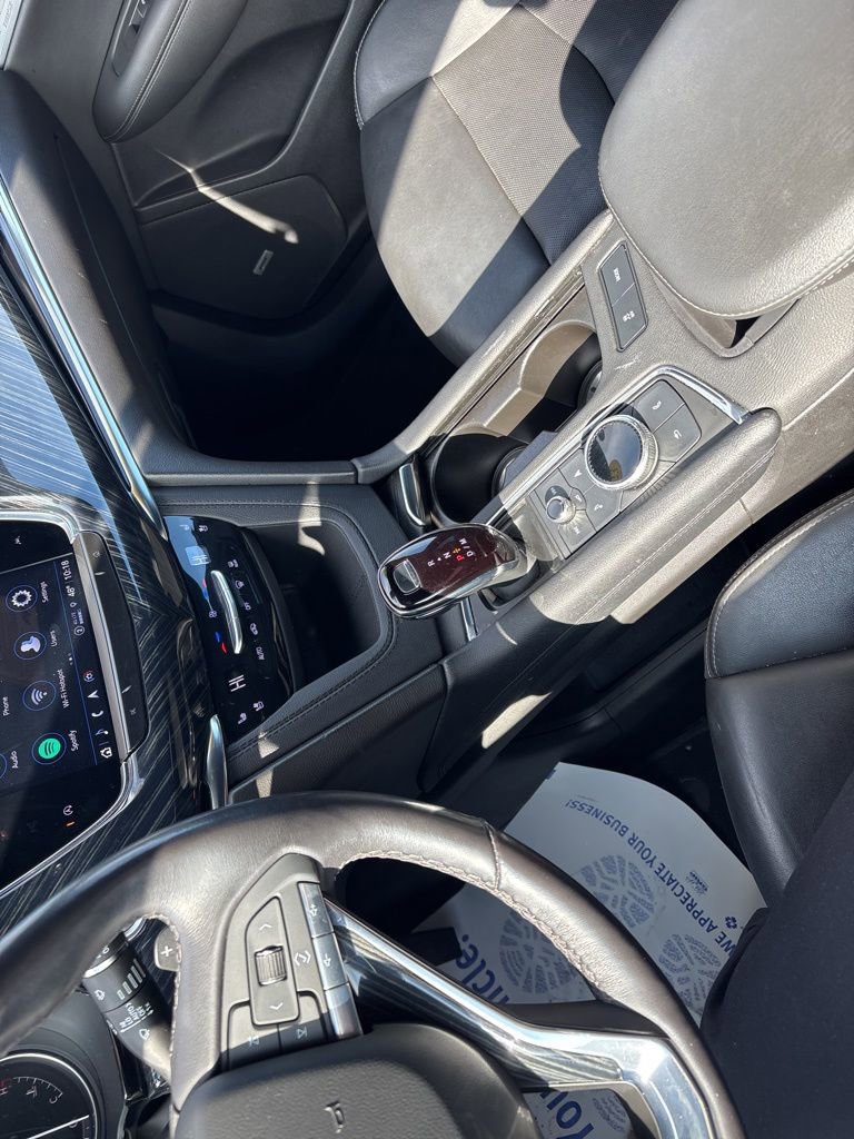 Certified 2023 Cadillac XT6 Premium Luxury image 31
