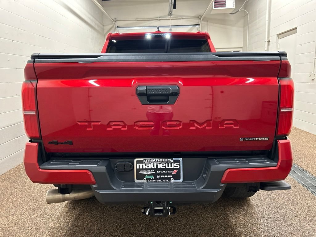 Used 2025 Toyota Tacoma TRD Off-Road AWD/4WD image 3