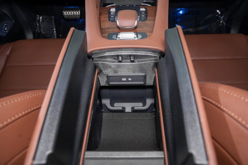 New 2026 Mercedes-Benz GLS 450 4MATIC image 26