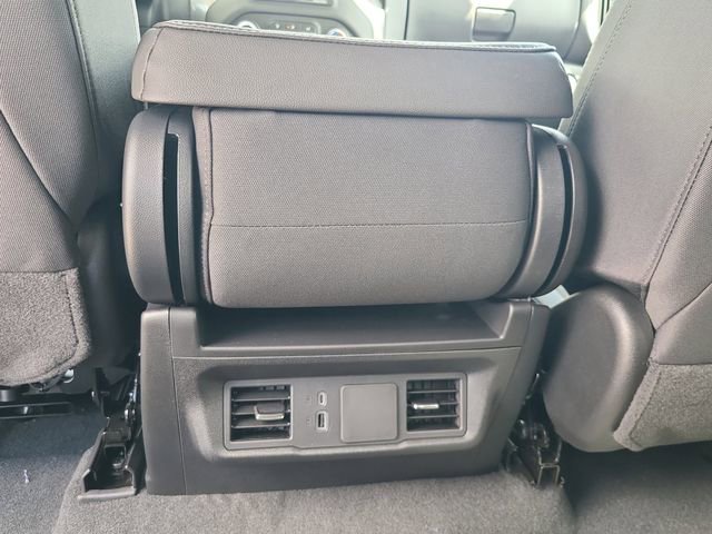 New 2026 Chevrolet Silverado 2500 Custom w/ Custom Value Package AWD/4WD image 8