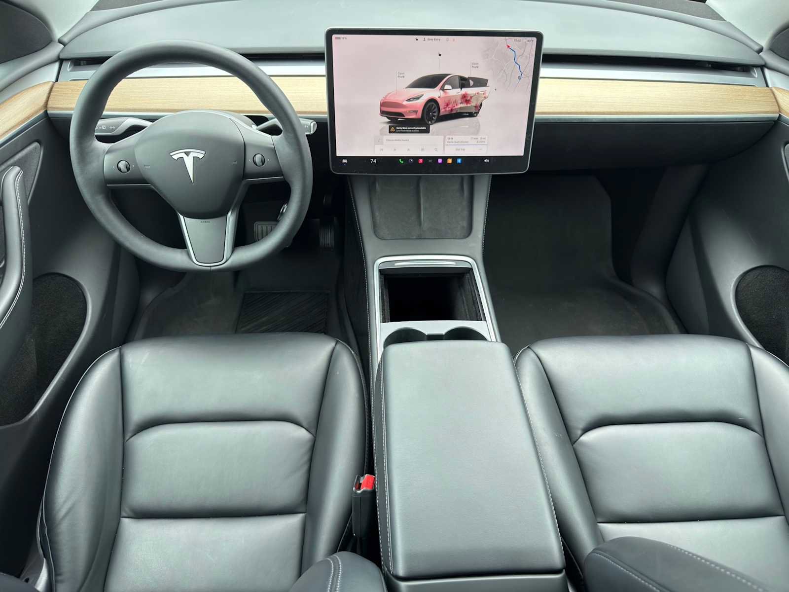 Used 2022 Tesla Model Y Long Range AWD/4WD image 16