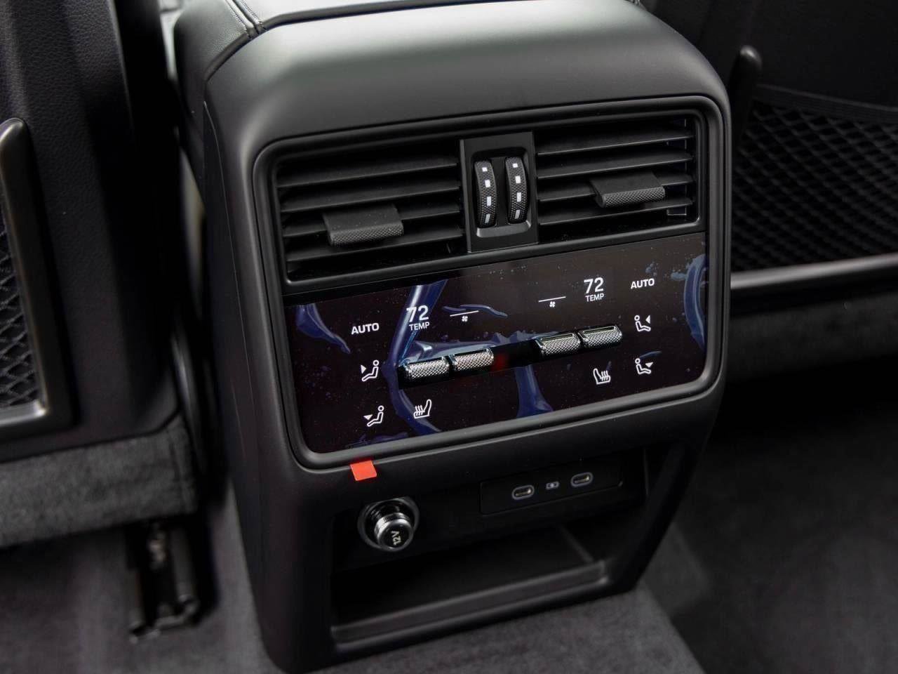 New 2026 Porsche Cayenne Coupe image 57