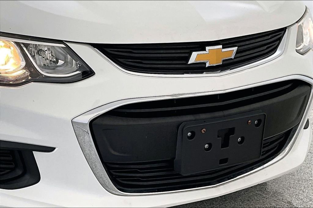 Used 2020 Chevrolet Sonic LT image 38