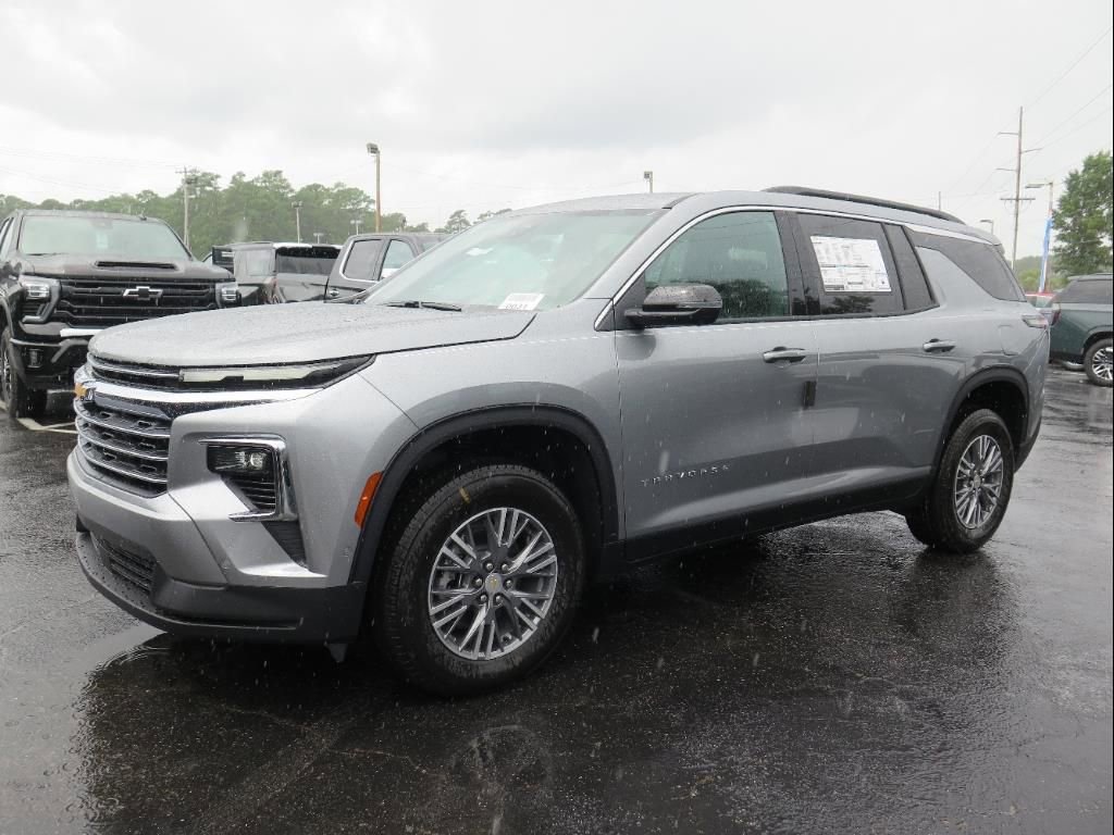 New 2026 Chevrolet Traverse LT w/ Enhanced Driving Package image 8