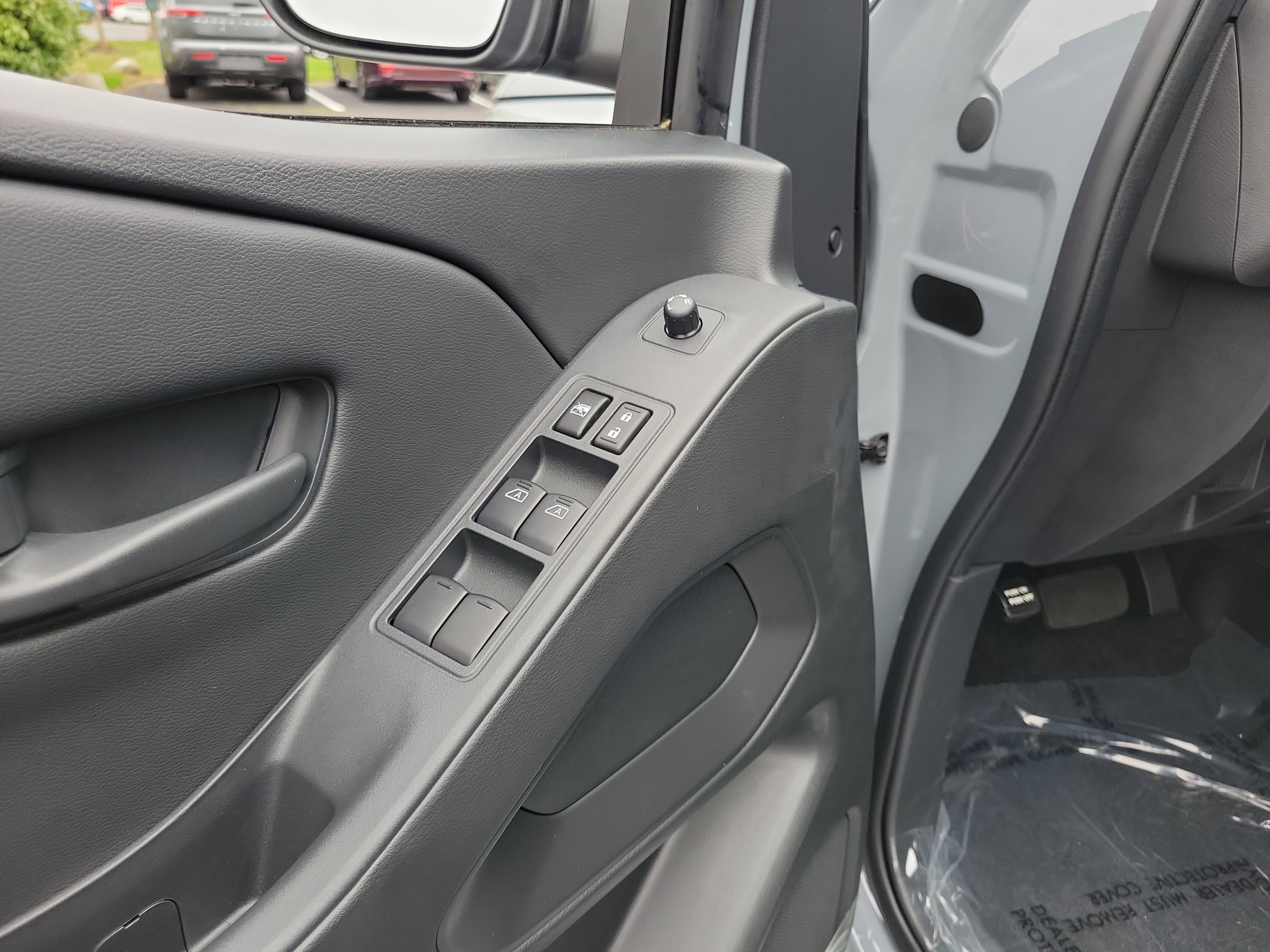 New 2026 Nissan Frontier SV w/ Tow Package image 18