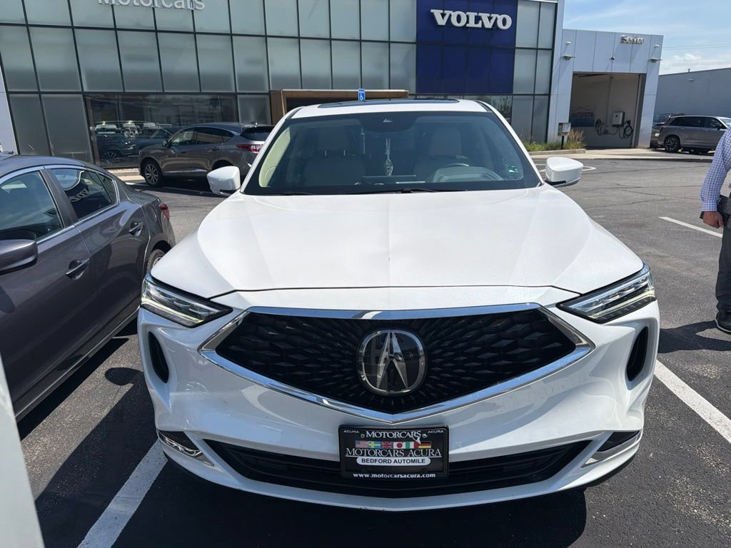 Certified 2024 Acura MDX SH-AWD image 2