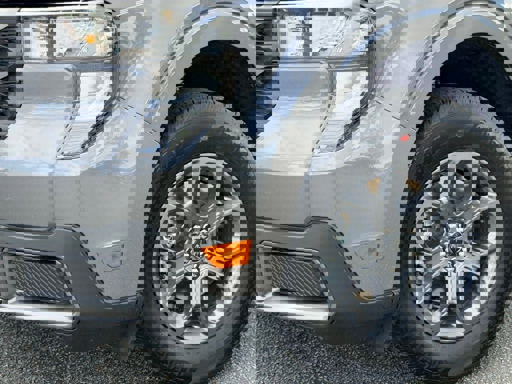 New 2026 Ford Maverick XLT image 4