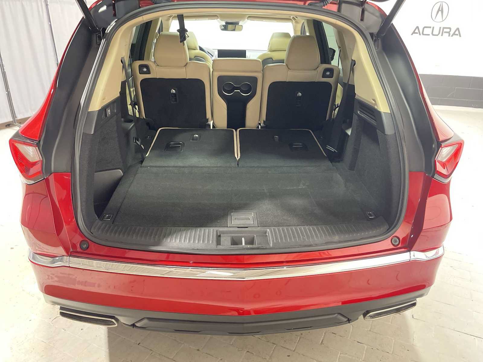Used 2023 Acura MDX SH-AWD image 19