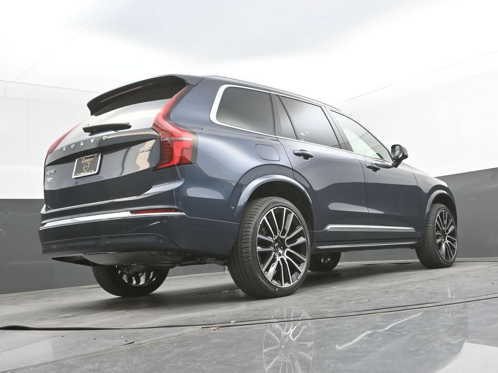New 2026 Volvo XC90 B6 Plus w/ Protection Package Premier AWD/4WD image 34