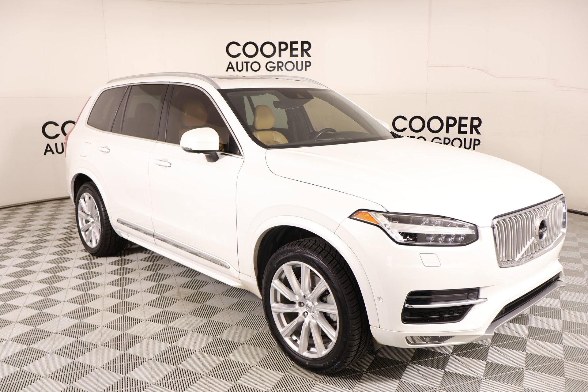 Used 2017 Volvo XC90 T6 Inscription w/ Vision Package