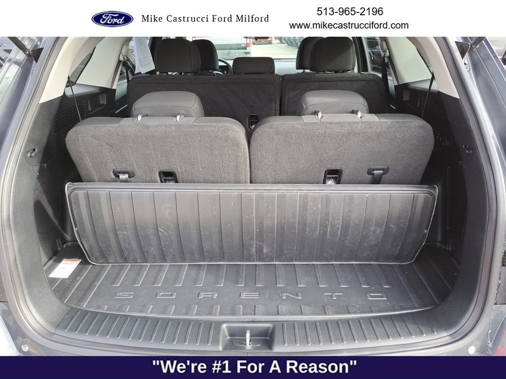 Used 2024 Kia Sorento LX image 25