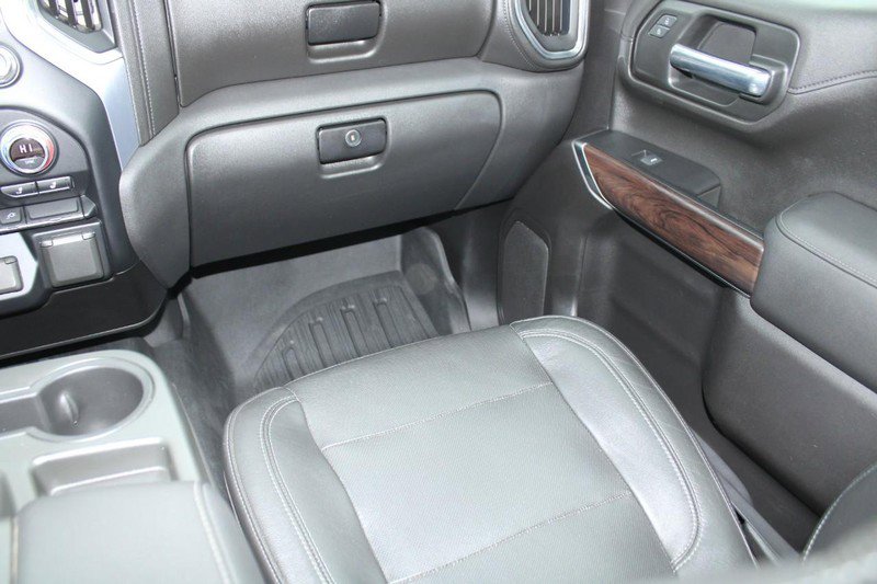 Used 2019 GMC Sierra 1500 SLT w/ X31 Off-Road Package image 17