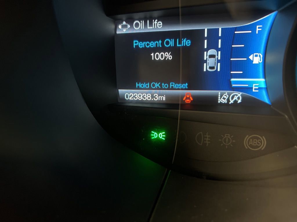 Certified 2024 Ford Edge Titanium AWD/4WD image 22