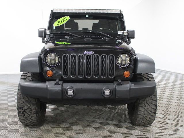 Used 2013 Jeep Wrangler Sport image 9