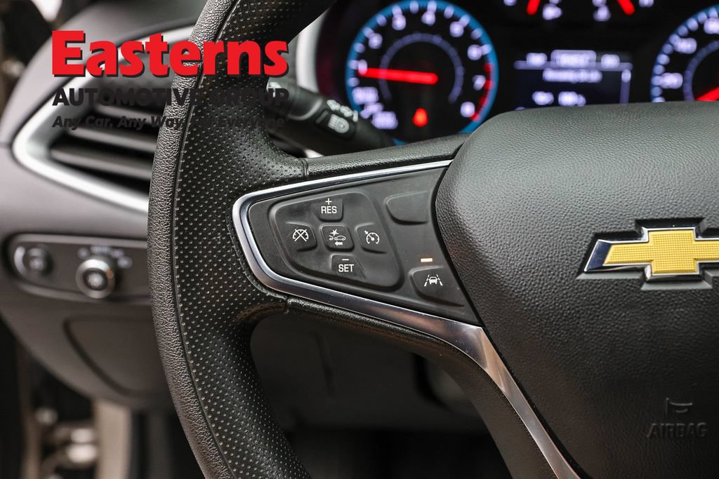 Used 2025 Chevrolet Malibu LT FWD image 15