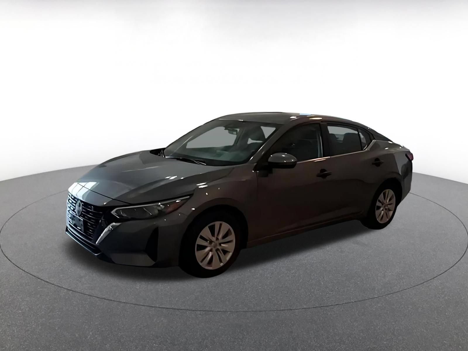 Used 2025 Nissan Sentra S FWD image 4