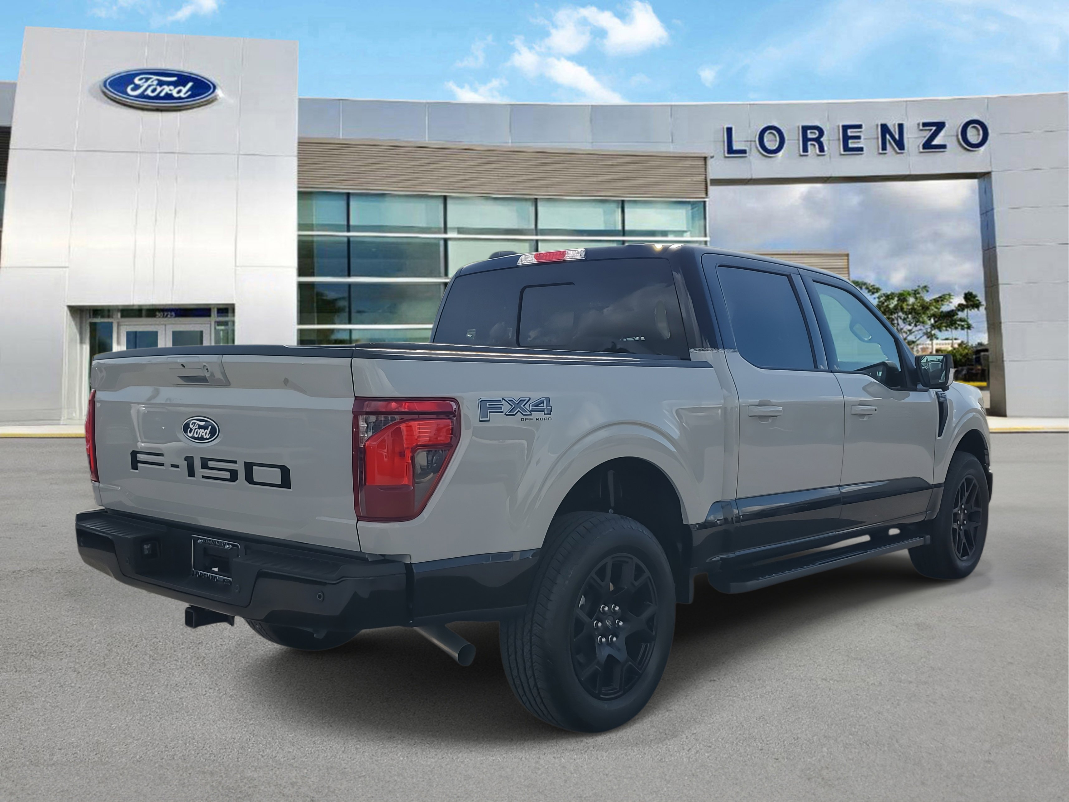 Used 2024 Ford F150 XLT w/ Equipment Group 303A High image 5