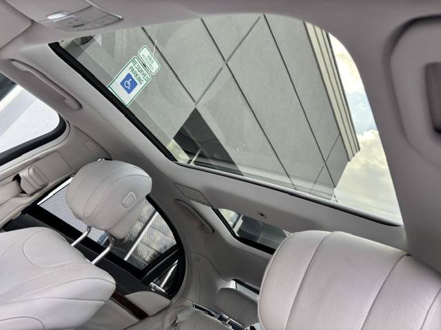 Used 2016 Mercedes-Benz S 550 4MATIC Sedan w/ Premium Package image 12