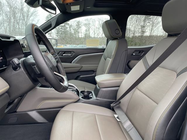 Certified 2025 Chevrolet Colorado ZR2 w/ Technology Package AWD/4WD image 39