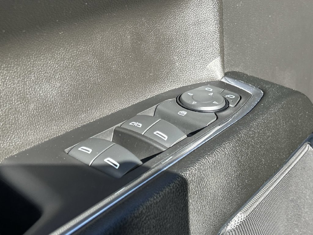 Certified 2026 Chevrolet Silverado 1500 LT RWD image 21