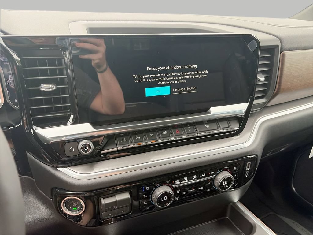 New 2026 Chevrolet Silverado 1500 High Country AWD/4WD image 19