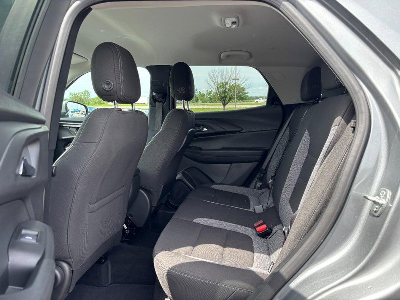 Certified 2025 Chevrolet TrailBlazer LT AWD/4WD image 10
