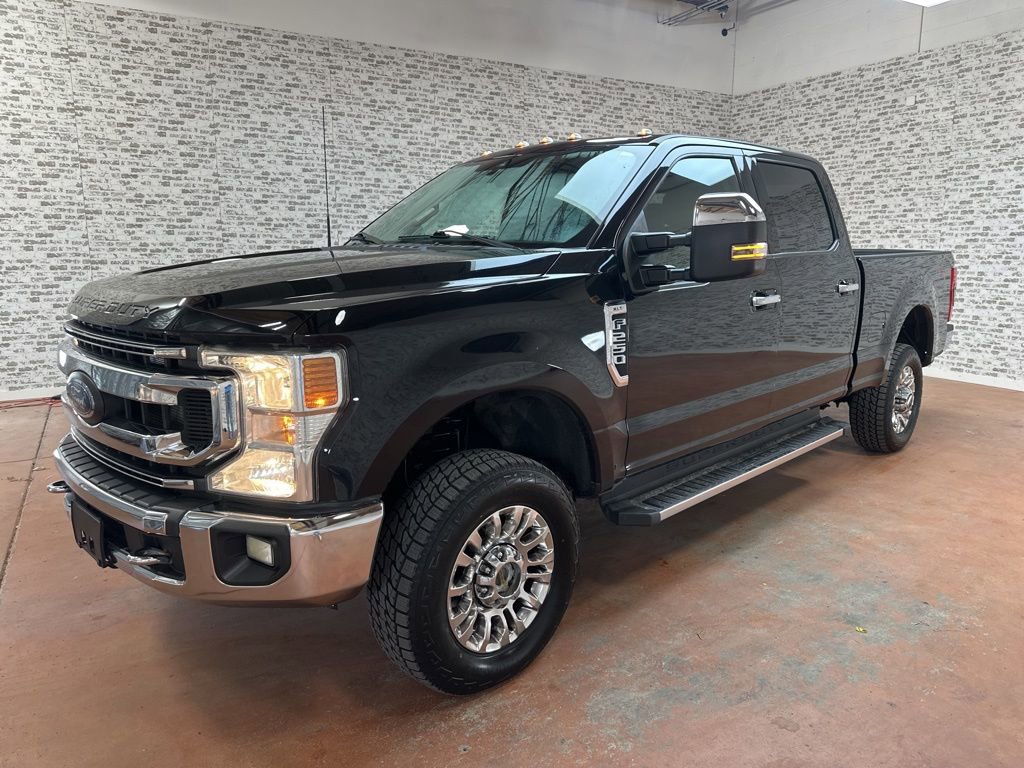 Used 2022 Ford F250 XLT w/ XLT Premium Package image 3