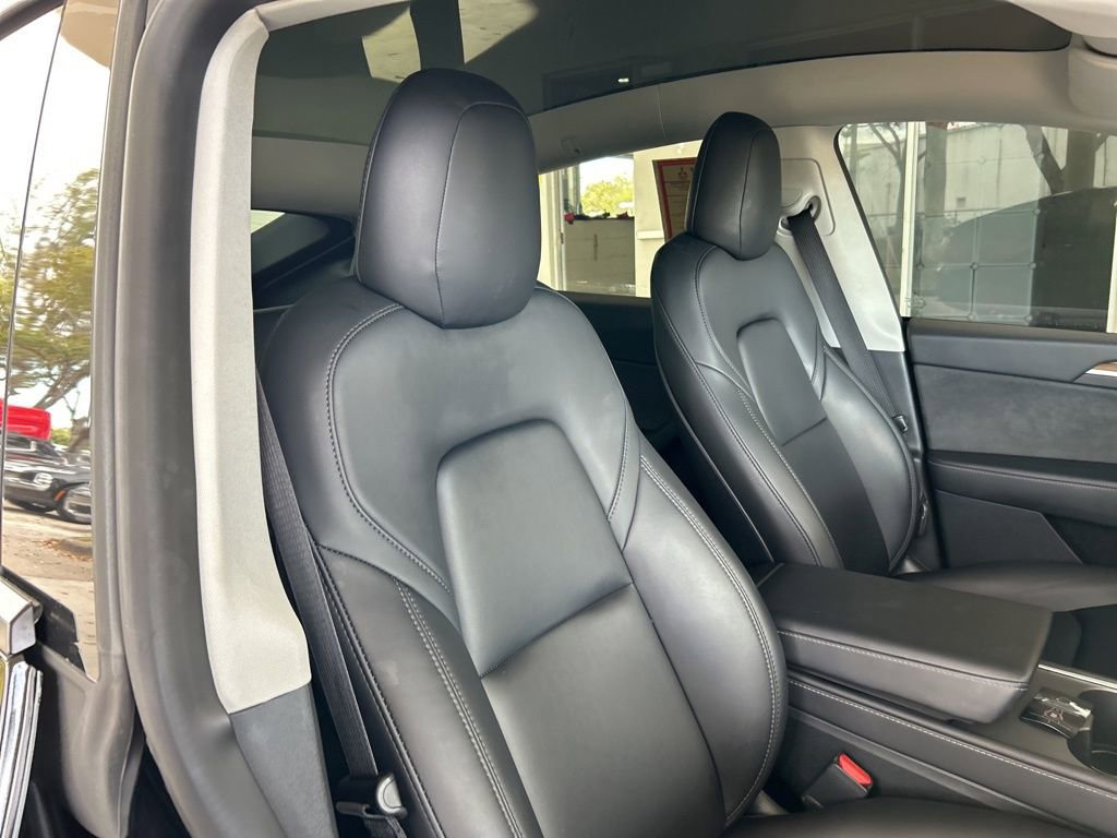 Used 2023 Tesla Model Y Long Range image 23