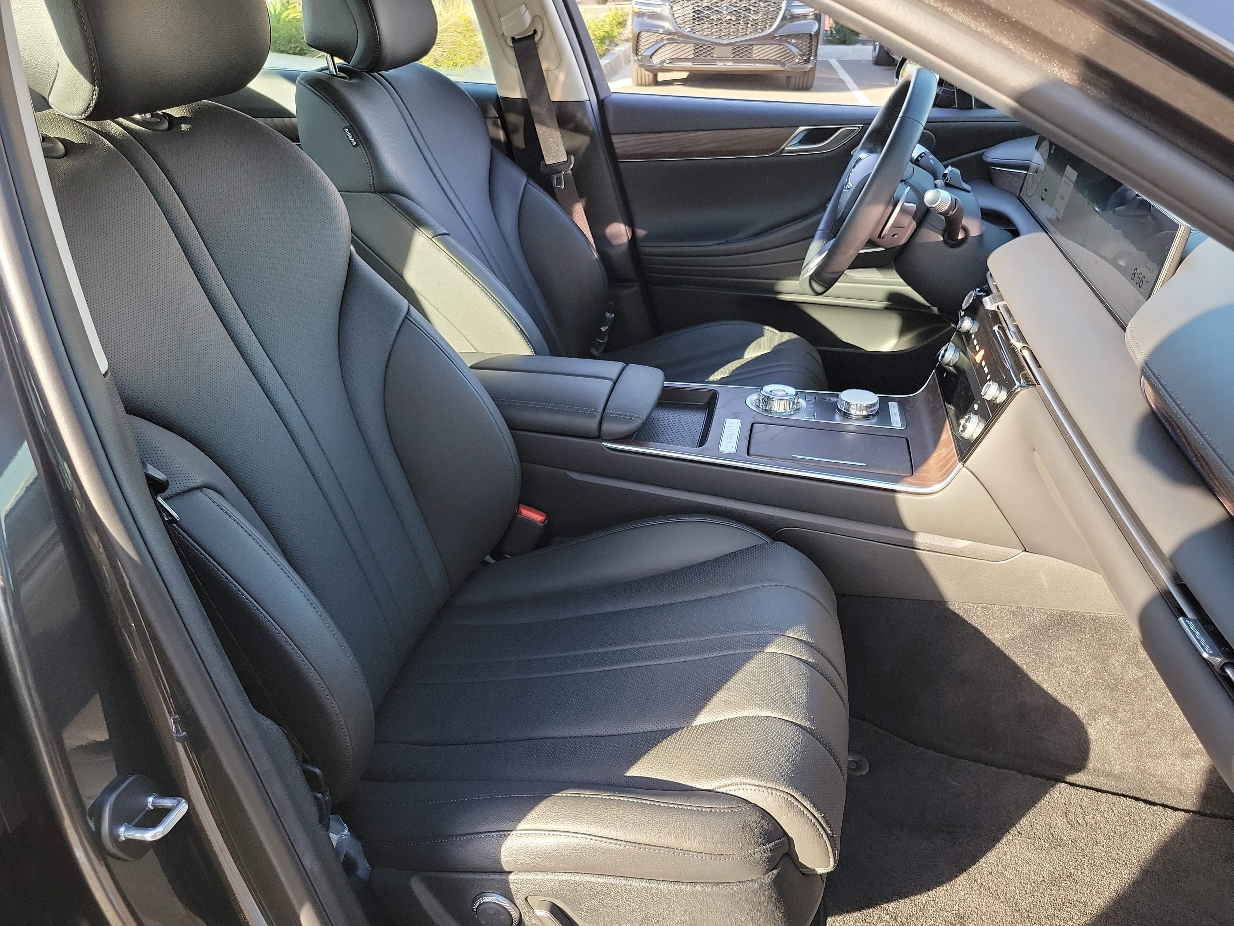 Certified 2025 Genesis G80 2.5T Advanced image 21