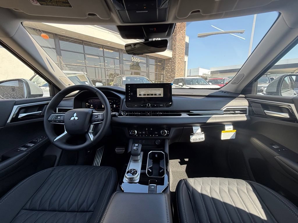 New 2026 Mitsubishi Outlander SEL FWD image 22