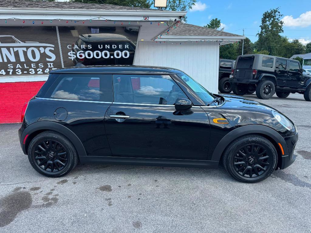Used 2014 MINI Cooper 2-Door Hardtop FWD image 4