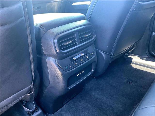 Used 2025 Honda Pilot Touring image 25