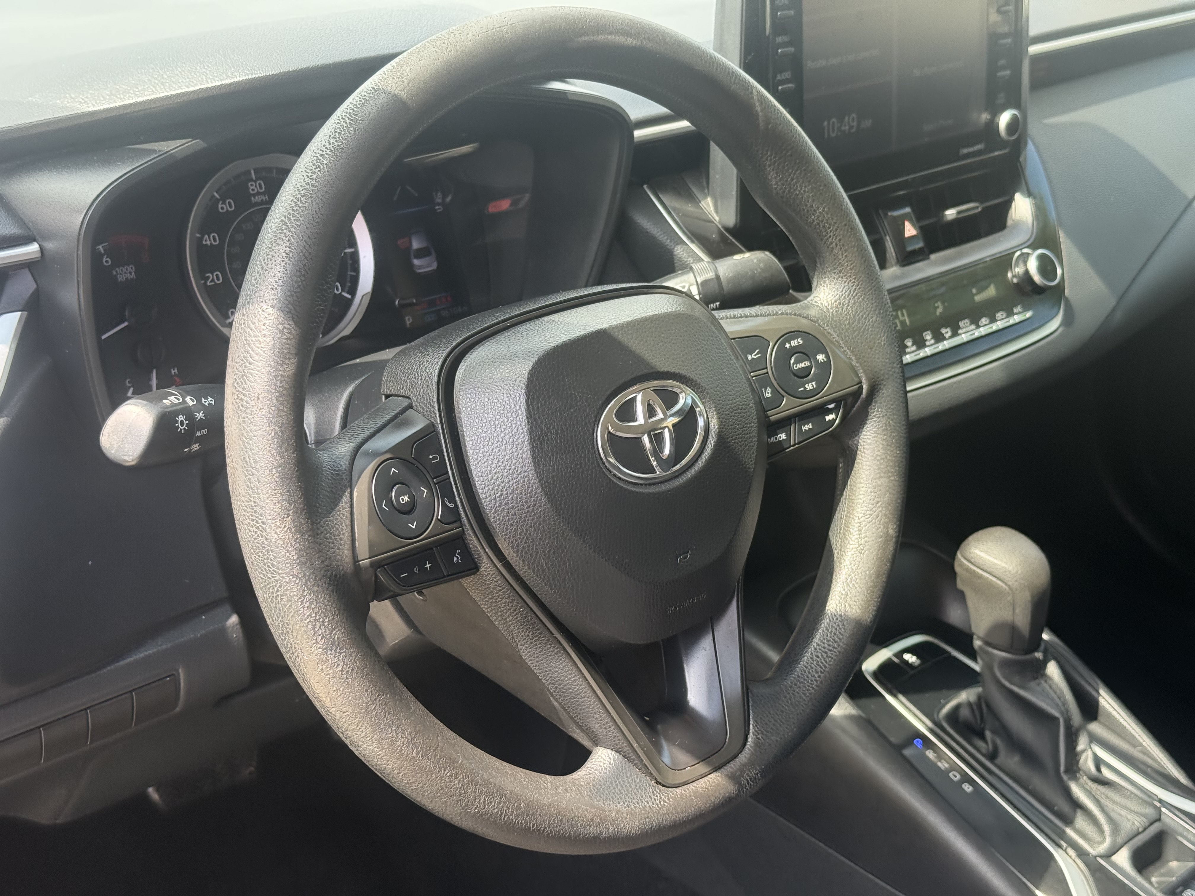Used 2022 Toyota Corolla LE FWD image 12
